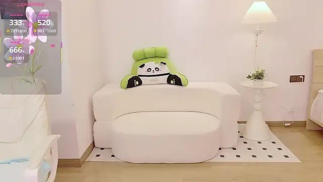 Dazzlebean stripchat live cam model