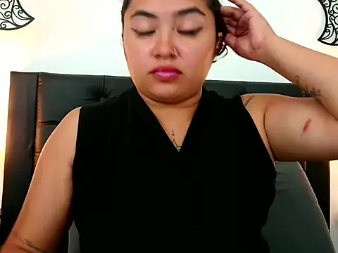 KatalynaSweet stripchat live cam model
