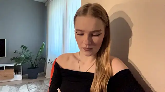 PlasaRima stripchat live cam model