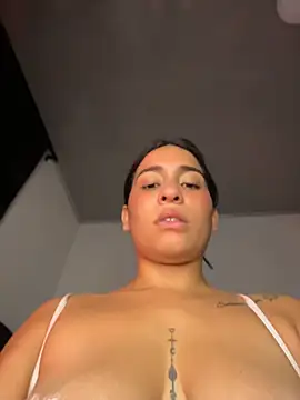 Susyfoxx stripchat live cam model