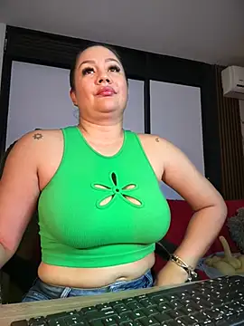 ValeryGrey stripchat live cam model