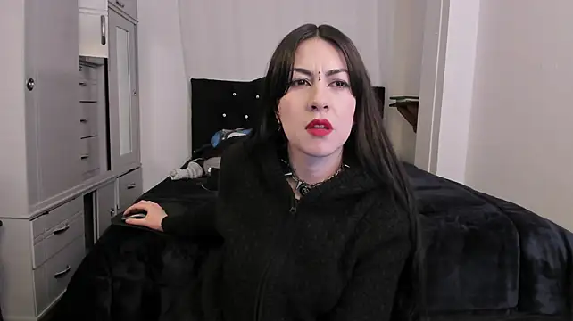 Amy_Aloqua stripchat live cam model