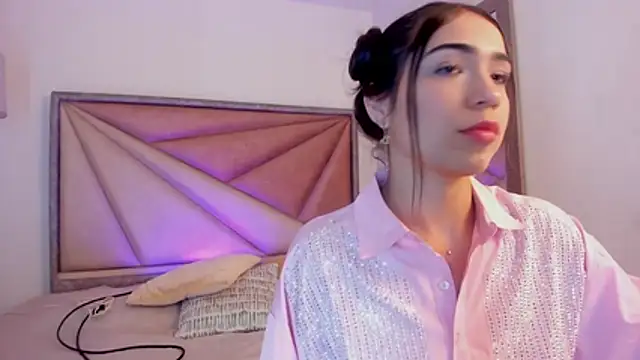 FaloonRoussel stripchat live cam model