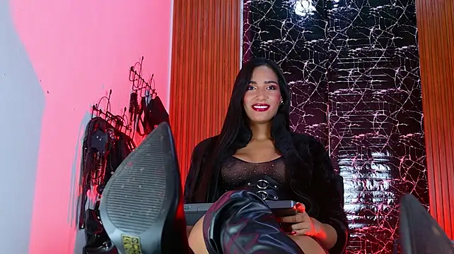 AleshkaStones stripchat live cam model