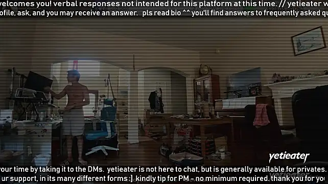 yetieater stripchat live cam model