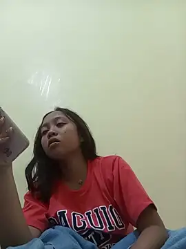 Yours_AsianPinayGirl18 stripchat live cam model