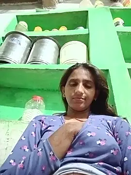 Baby__Shreya stripchat live cam model