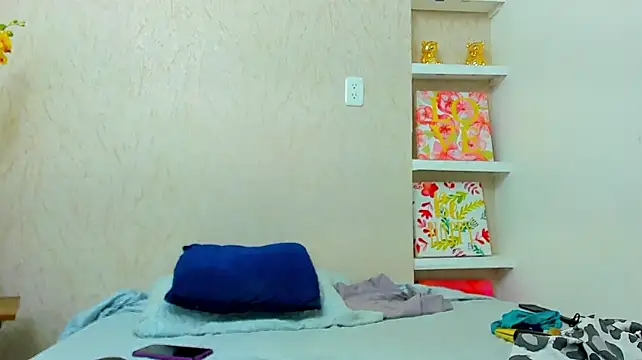 Lorenn_Hill stripchat live cam model