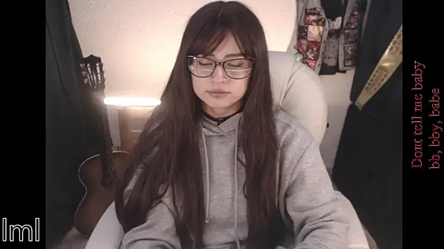 Lametaleralatina stripchat live cam model