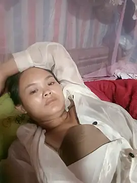 Babyyou- stripchat live cam model