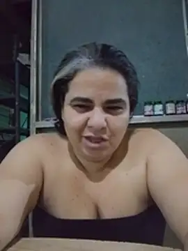 Golositadeamor stripchat live cam model