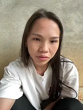 MiuMiu-Babyy stripchat live cam model