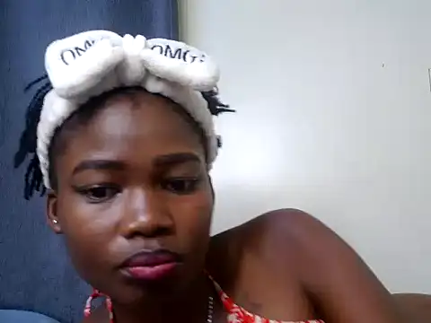 cute_sexy_val stripchat live cam model