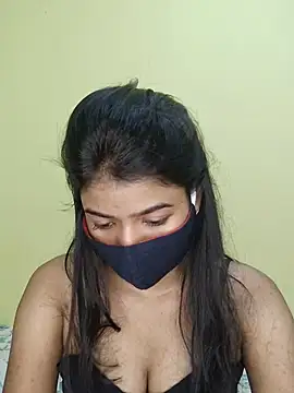 trinasa stripchat live cam model