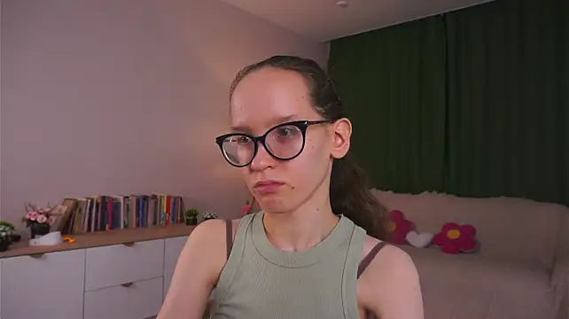 BettyBrowni stripchat live cam model