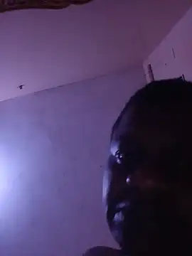 BigDnnc stripchat live cam model