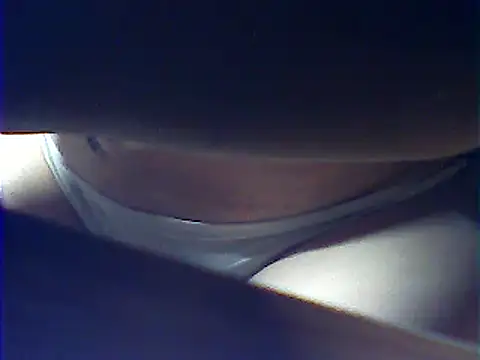 VeneRed stripchat live cam model