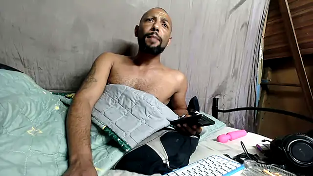 Camodick stripchat live cam model
