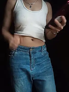 Heryy_xx stripchat live cam model