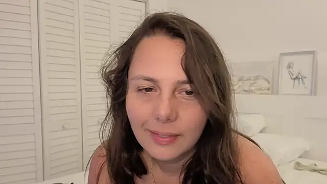bellag825 stripchat live cam model