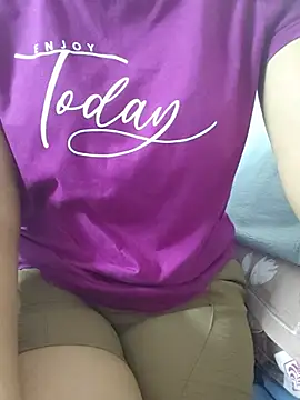 Diyatamil stripchat live cam model