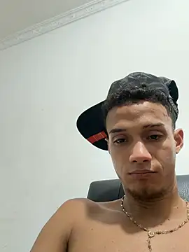 friends_lust_latin stripchat live cam model