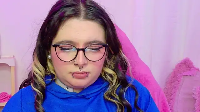 Sachi_Meow stripchat live cam model