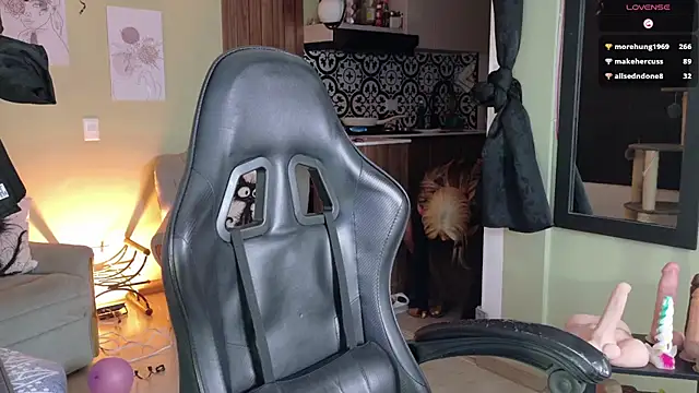 tevenwhiite stripchat live cam model