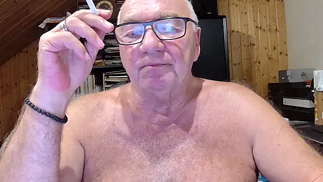 biggandybig stripchat live cam model