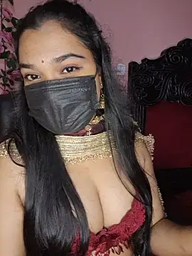 Ismanur11 stripchat live cam model