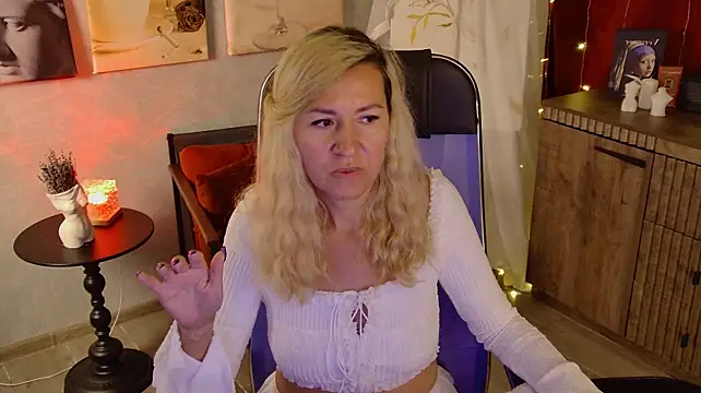 DonnaSmitth stripchat live cam model