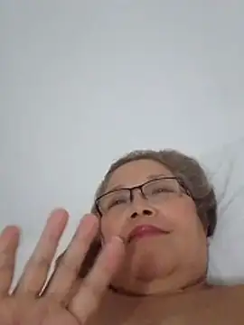 Cessi50 stripchat live cam model