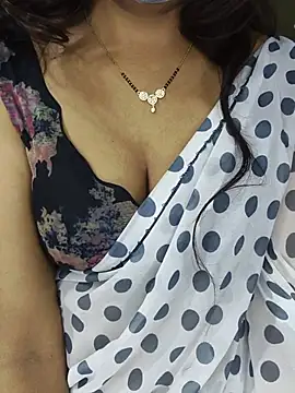 Telugu_vassu25 stripchat live cam model