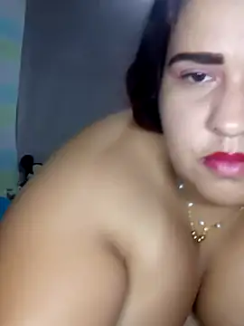 Honey_Kiiss stripchat live cam model