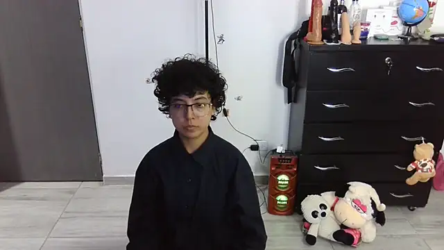 thomascooper7 stripchat live cam model