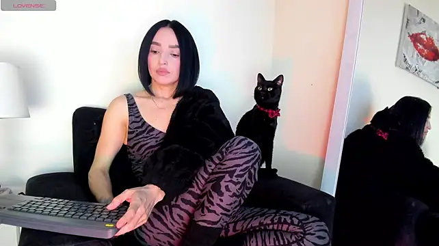 victoria__lace_ stripchat live cam model