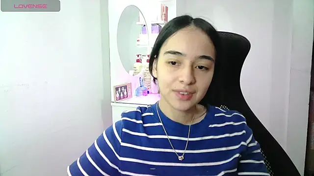 aineangeel stripchat live cam model