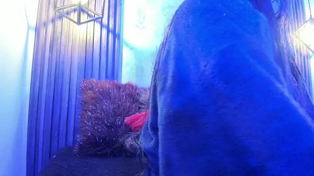NahomyCarther stripchat live cam model