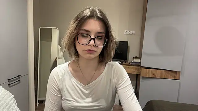 AnnaVelvetFire stripchat live cam model