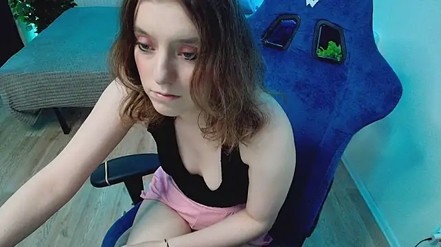 CranberryHot stripchat live cam model