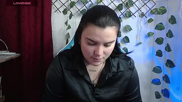 Nika_1_ stripchat live cam model