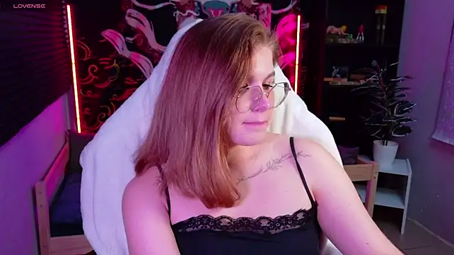 SophieMurrr stripchat live cam model