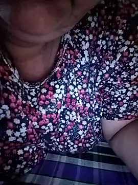 Simran_008 stripchat live cam model