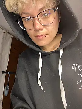 Megan-c stripchat live cam model