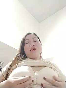 Cong2211 stripchat live cam model