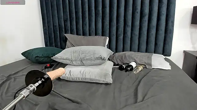 Sam_Roos stripchat live cam model