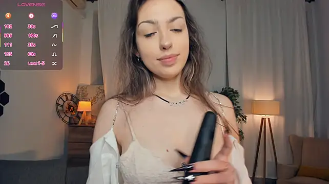 Mia_thooorn stripchat live cam model