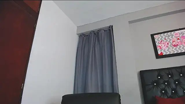 loveyouzahara2020 stripchat live cam model