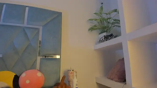 Bellota-ht stripchat live cam model
