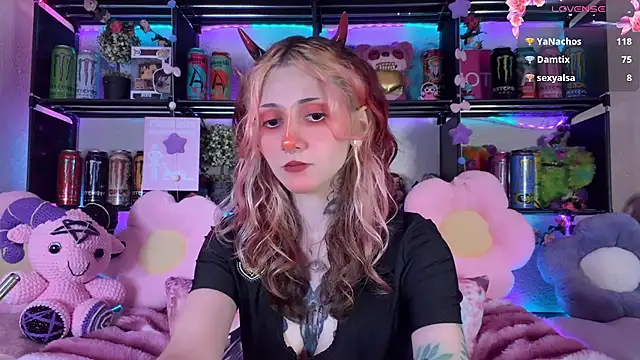 _Devill_Baby stripchat live cam model